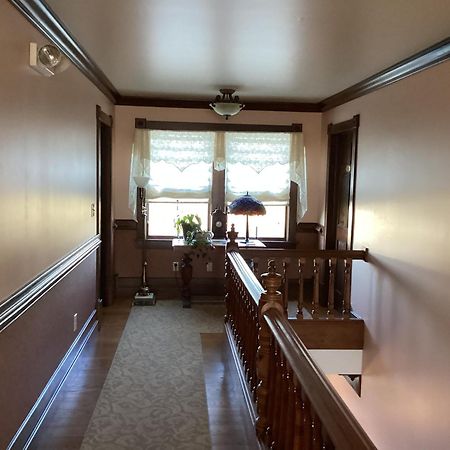 The Jacqueline House Bed & Breakfast New Castle Exterior photo