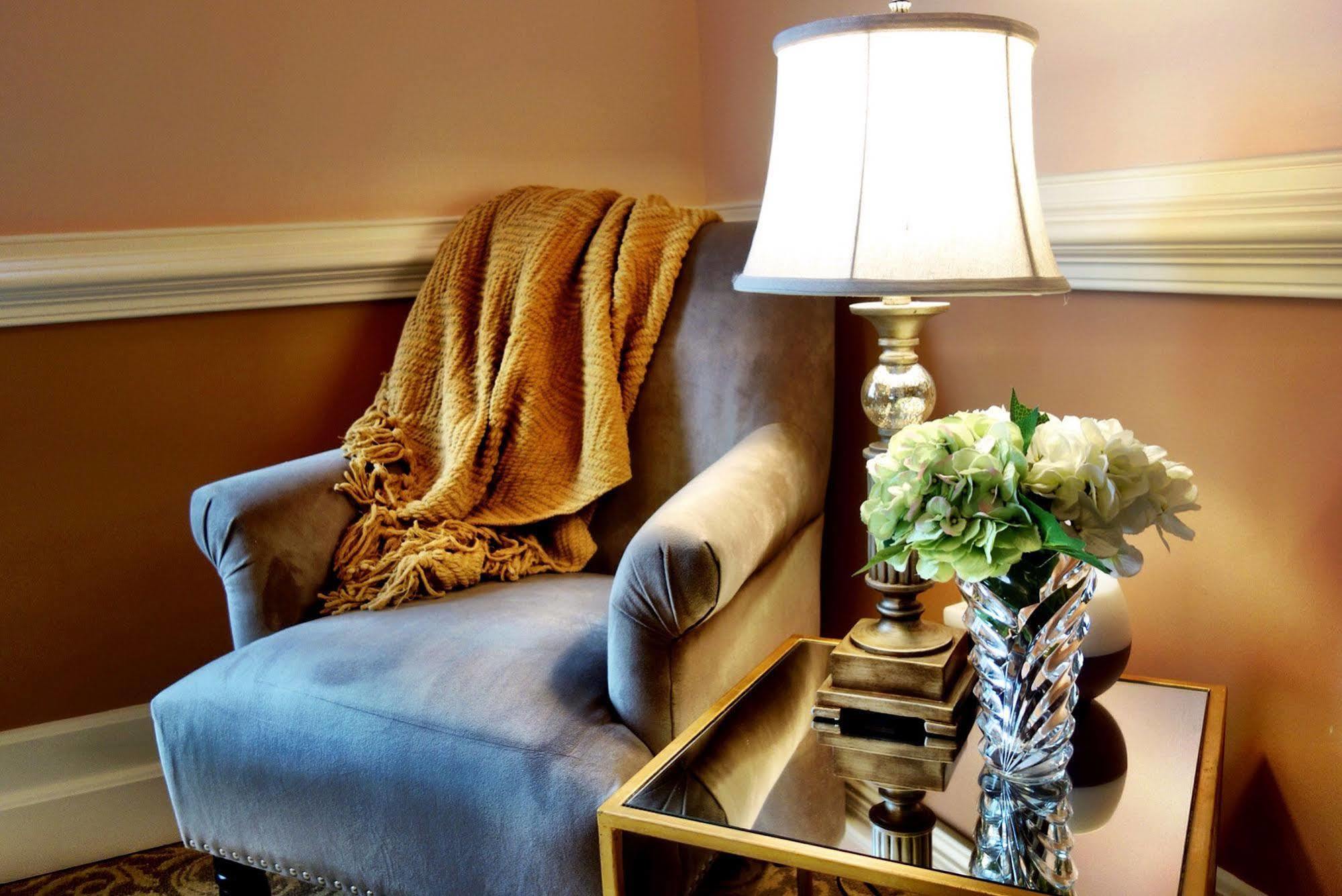 The Jacqueline House Bed & Breakfast New Castle Exterior photo
